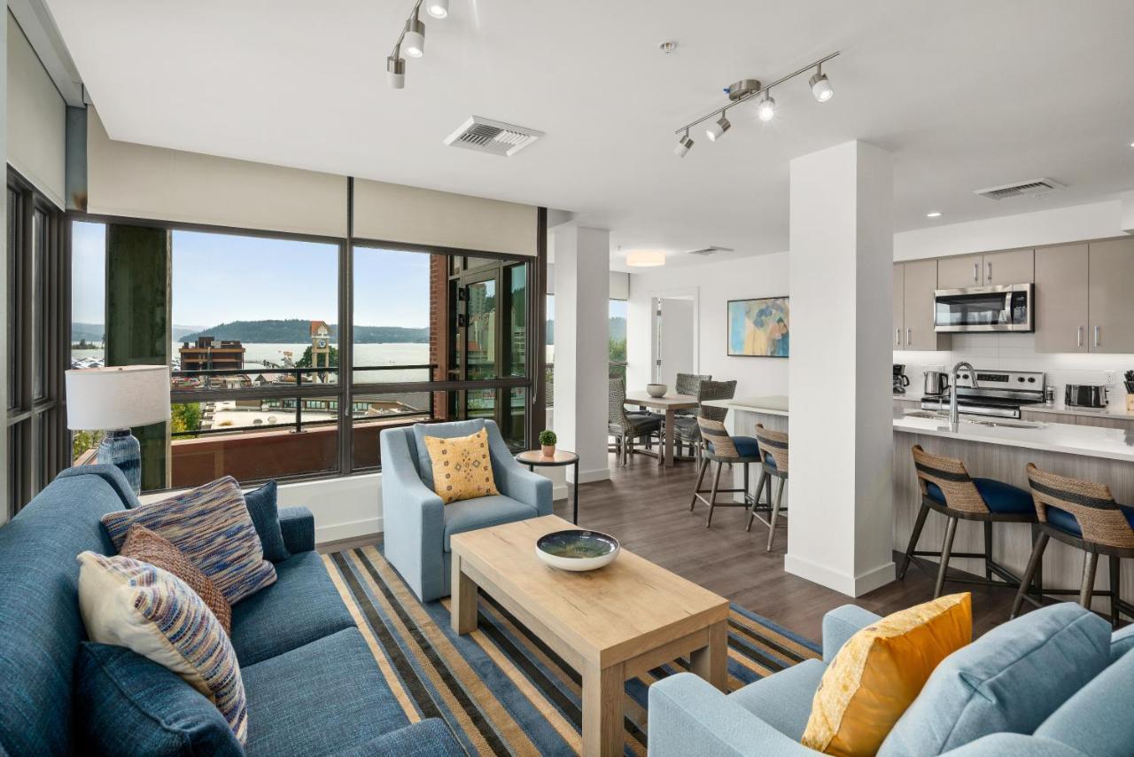 One Lakeside Hotel 4*